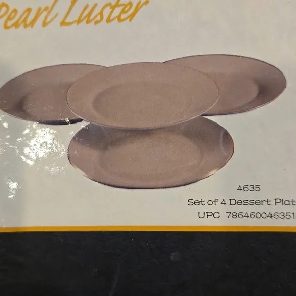 New I. Godinger & Co. Set of 4 Pearl Luster Beige Dessert Plates - Picture 6 of 7